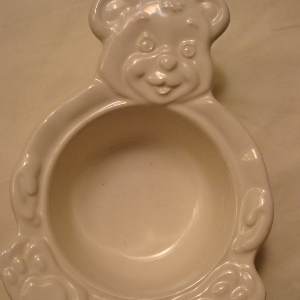 Phaltzgraff Heritage White Bear Bowl